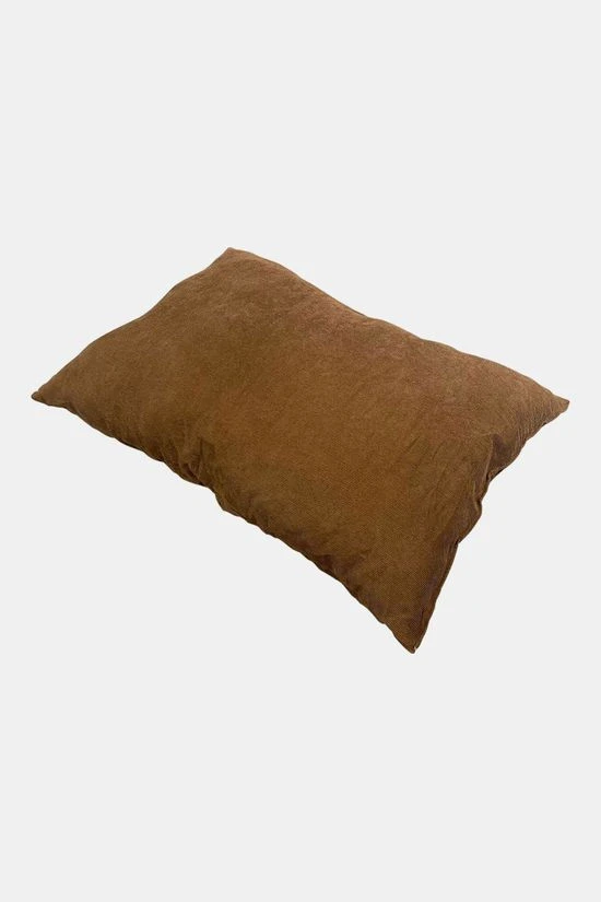 Vernon Corduroy Pillow Bruin Kussen 1 Vernon Corduroy Pillow Bruin Kussen